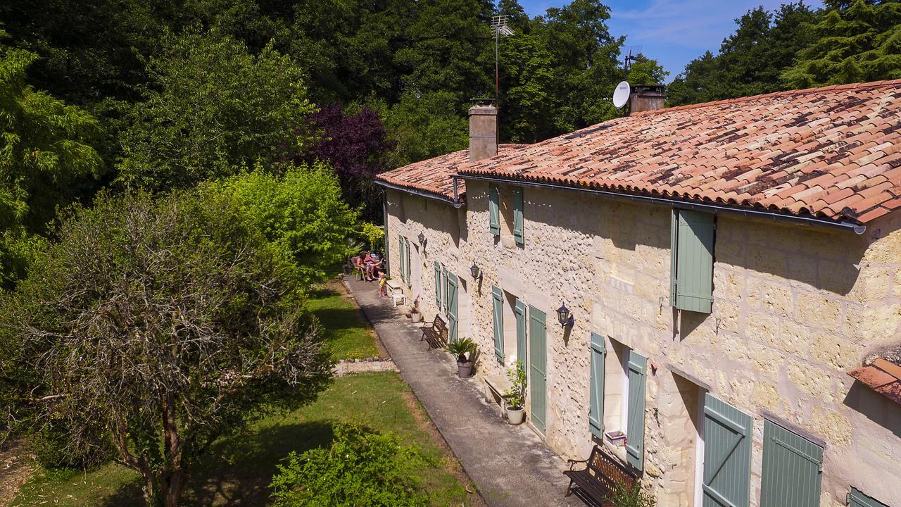Gite La Maison De La Pimpine Lignan De Bordeaux Exterior photo